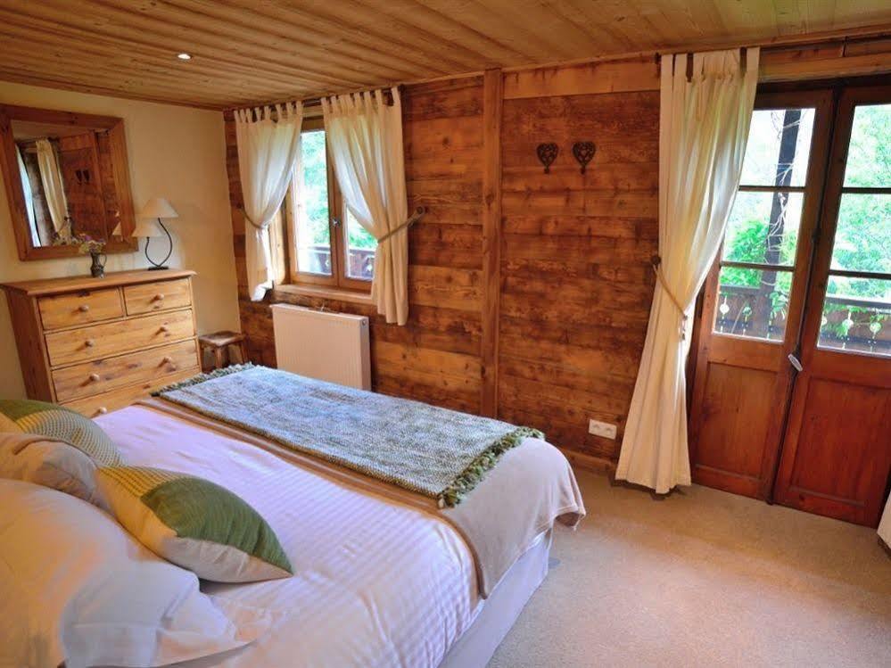 ชาเลต์ กันแนล Bed & Breakfast ชาแตล ภายนอก รูปภาพ